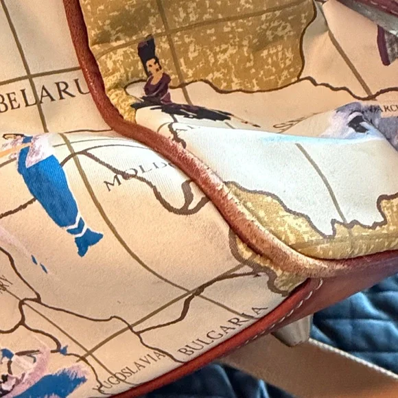 Travel by Sharif Vintage World Map Leather Trim Duffel Weekender Bag - Picture 9 of 11